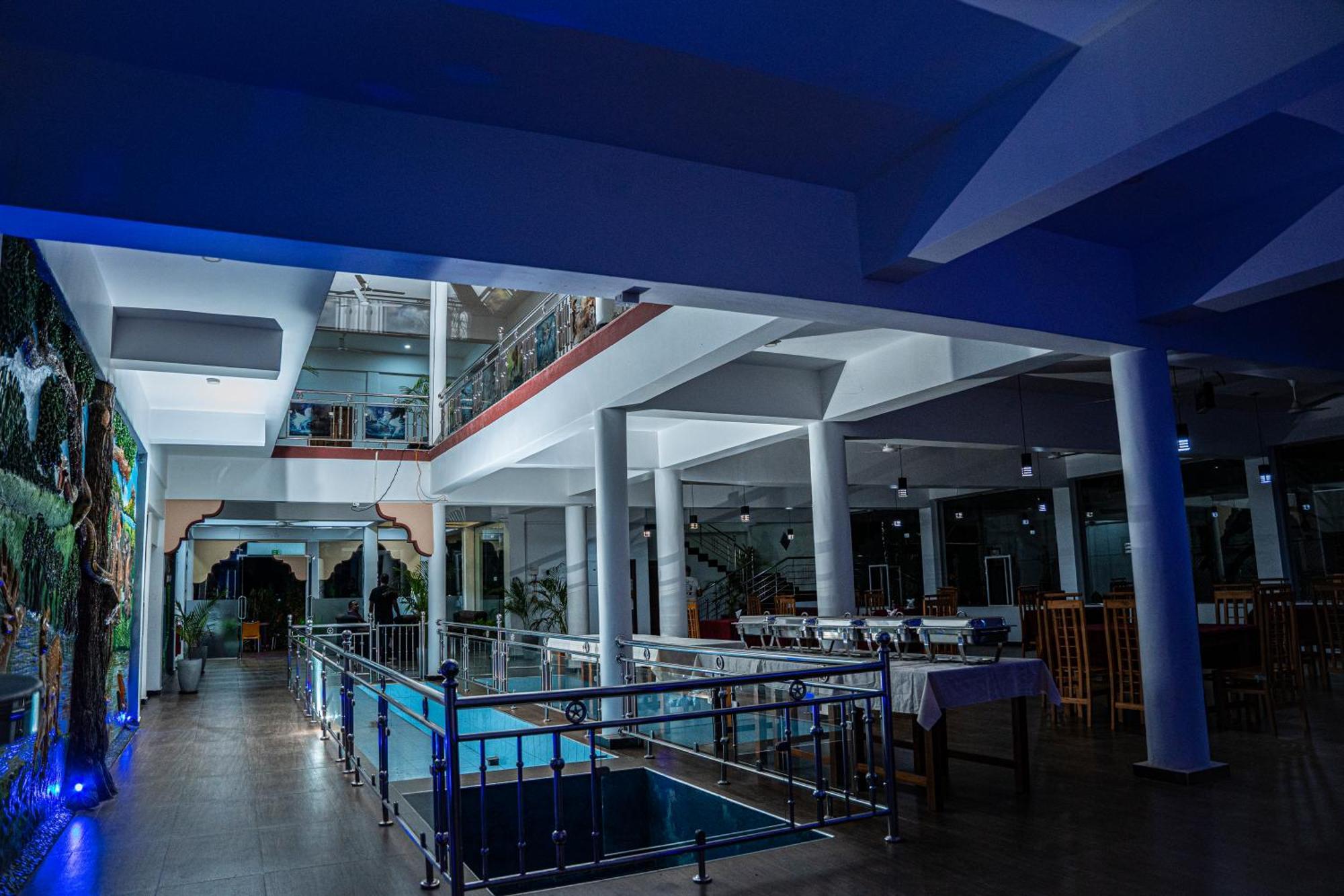 Theevanni Resort 亭可马里 外观 照片