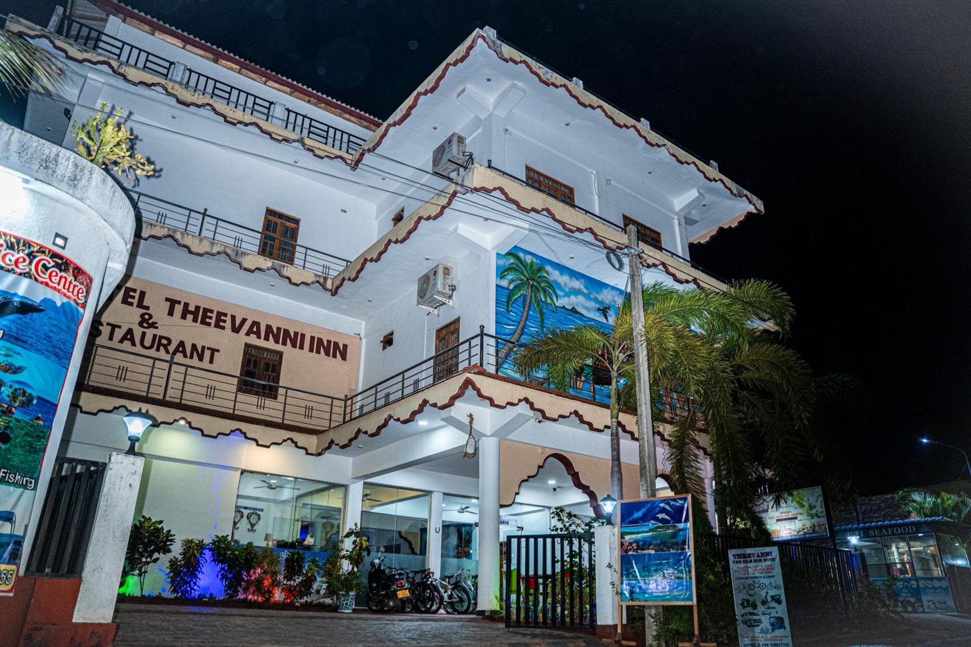Theevanni Resort 亭可马里 外观 照片